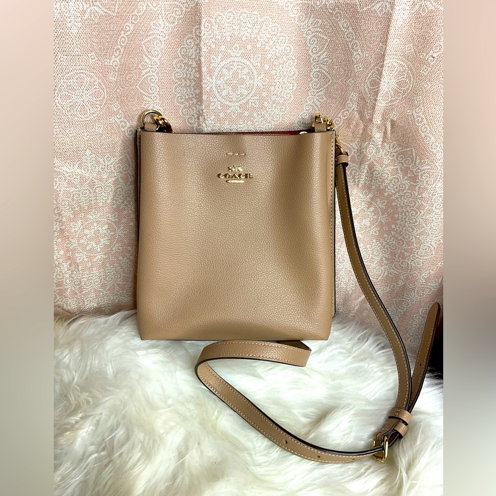 Coach Mollie 22 Mini Bucket Bag - Picture 3 of 12